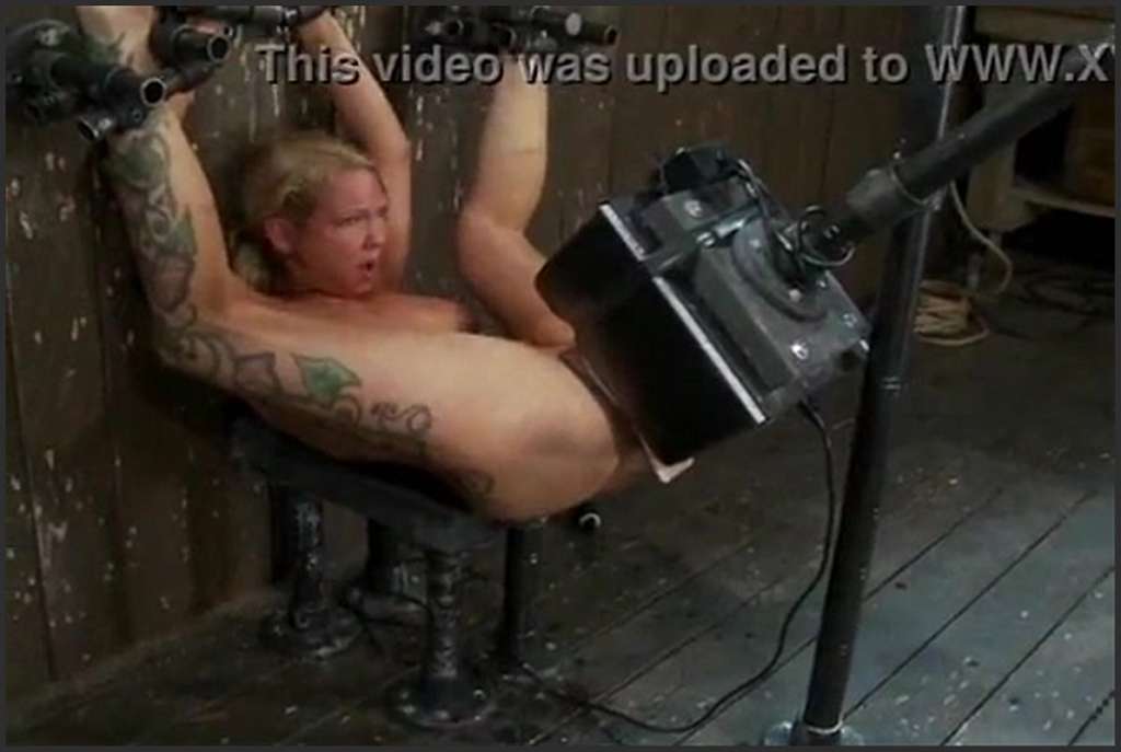 Bondage von dickem älterem Schwanz durchgebumst