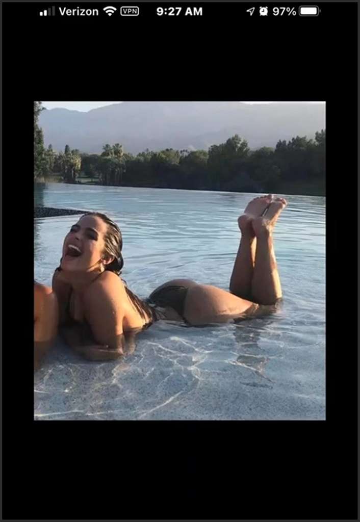 Addison Rae auf große Schwänze in Arsch und Mund